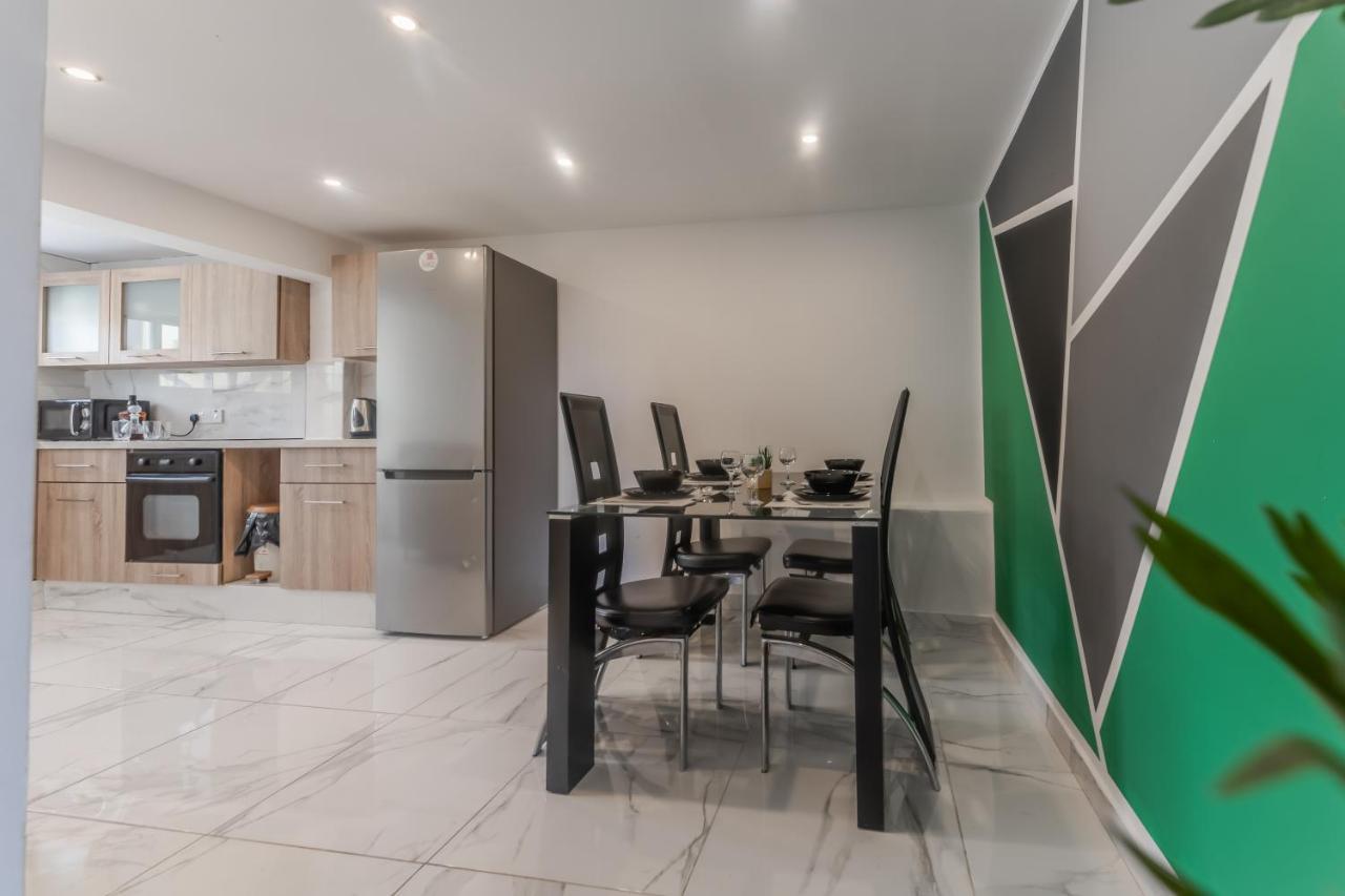 Sant Central Deluxe Apartments Αγία Νάπα Εξωτερικό φωτογραφία