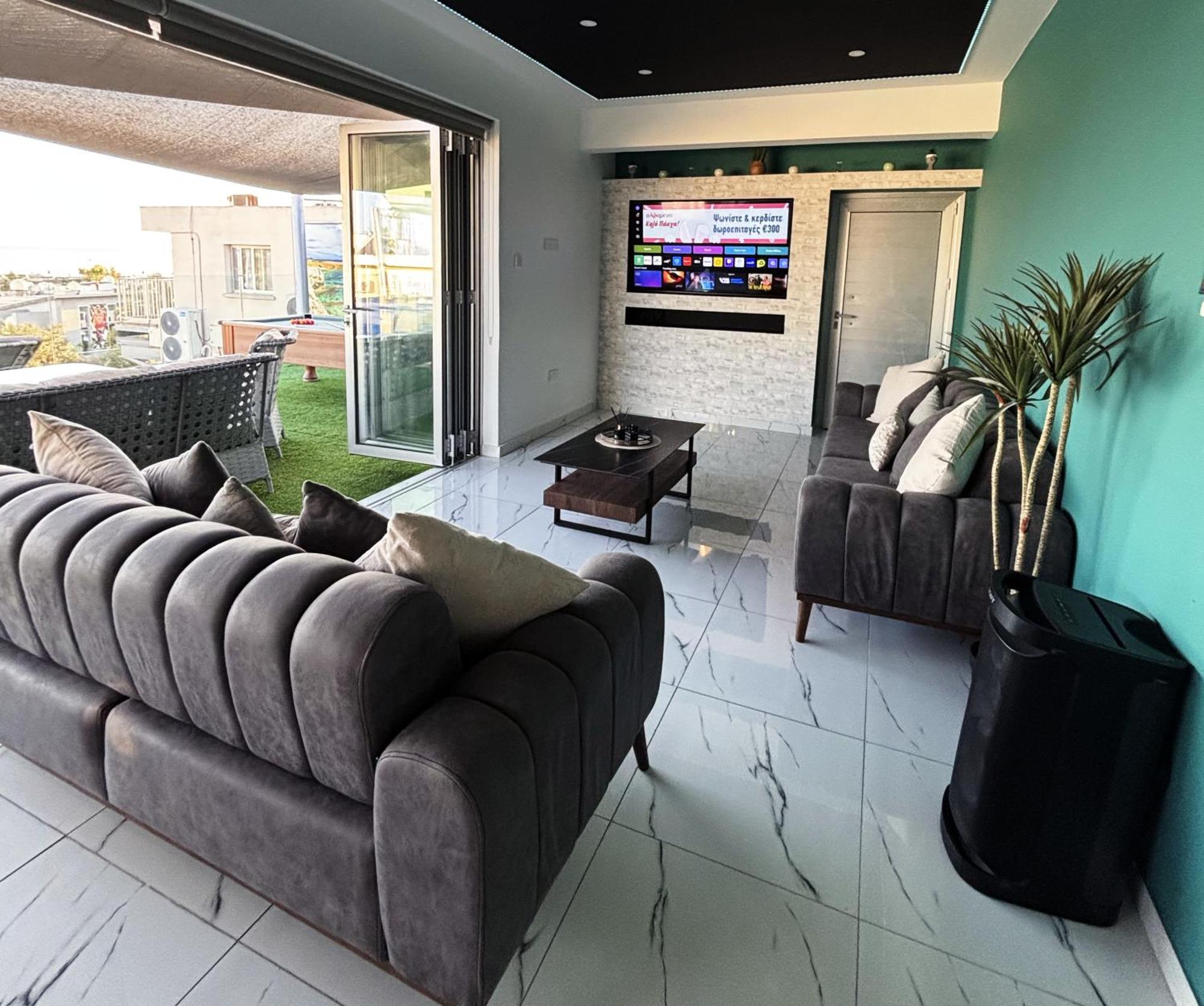 Sant Central Deluxe Apartments Αγία Νάπα Εξωτερικό φωτογραφία