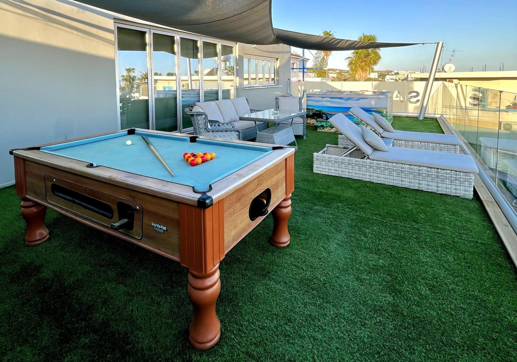 Sant Central Deluxe Apartments Αγία Νάπα Εξωτερικό φωτογραφία