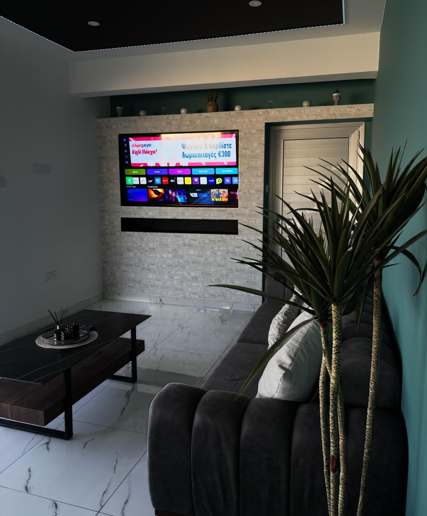 Sant Central Deluxe Apartments Αγία Νάπα Εξωτερικό φωτογραφία