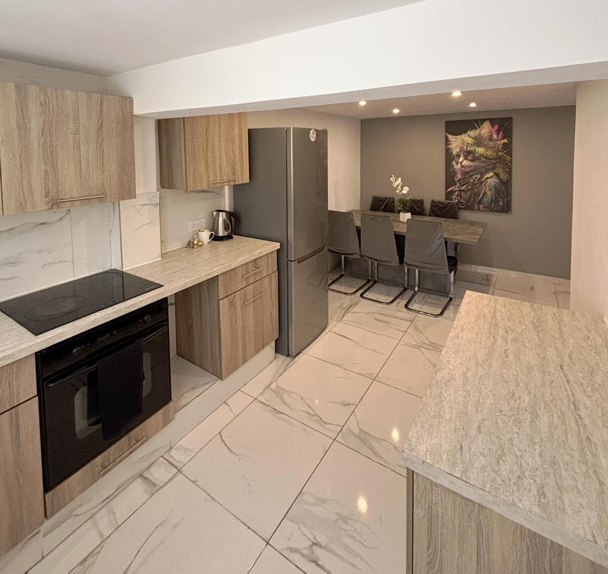 Sant Central Deluxe Apartments Αγία Νάπα Εξωτερικό φωτογραφία